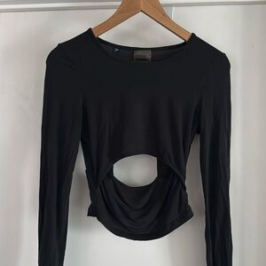 Long sleeve gym shark workout top